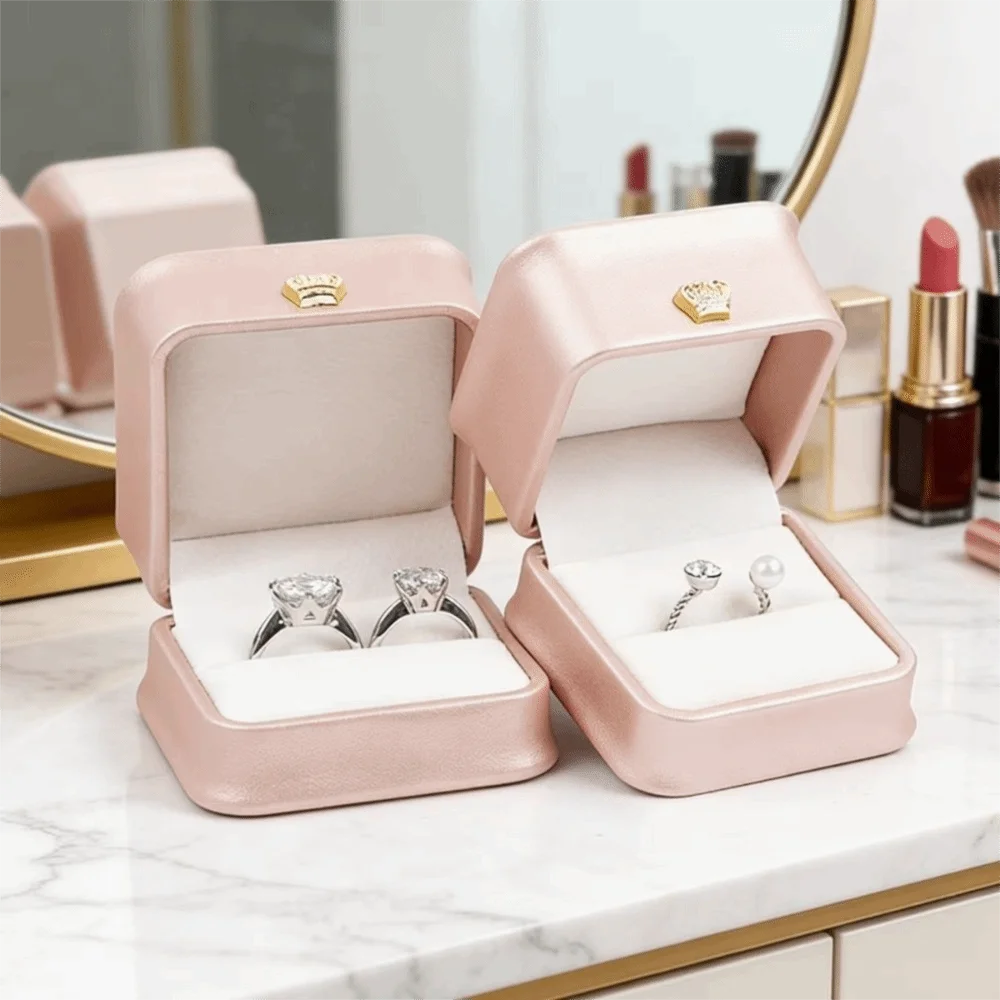 

Exquisite PU Leather Jewelry Ring Box Square Shape Portable Engagement Wedding Ring Case Ring Display Case Engagement