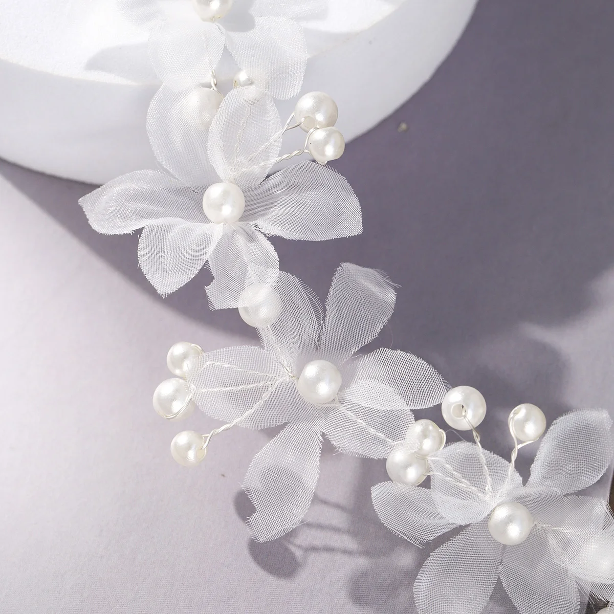 Elegant White Organza Flower Bridal Headband Pearl Floral Hair Vine Fairy Wedding Hair Accessories Bridesmaid Party Headdress image 4