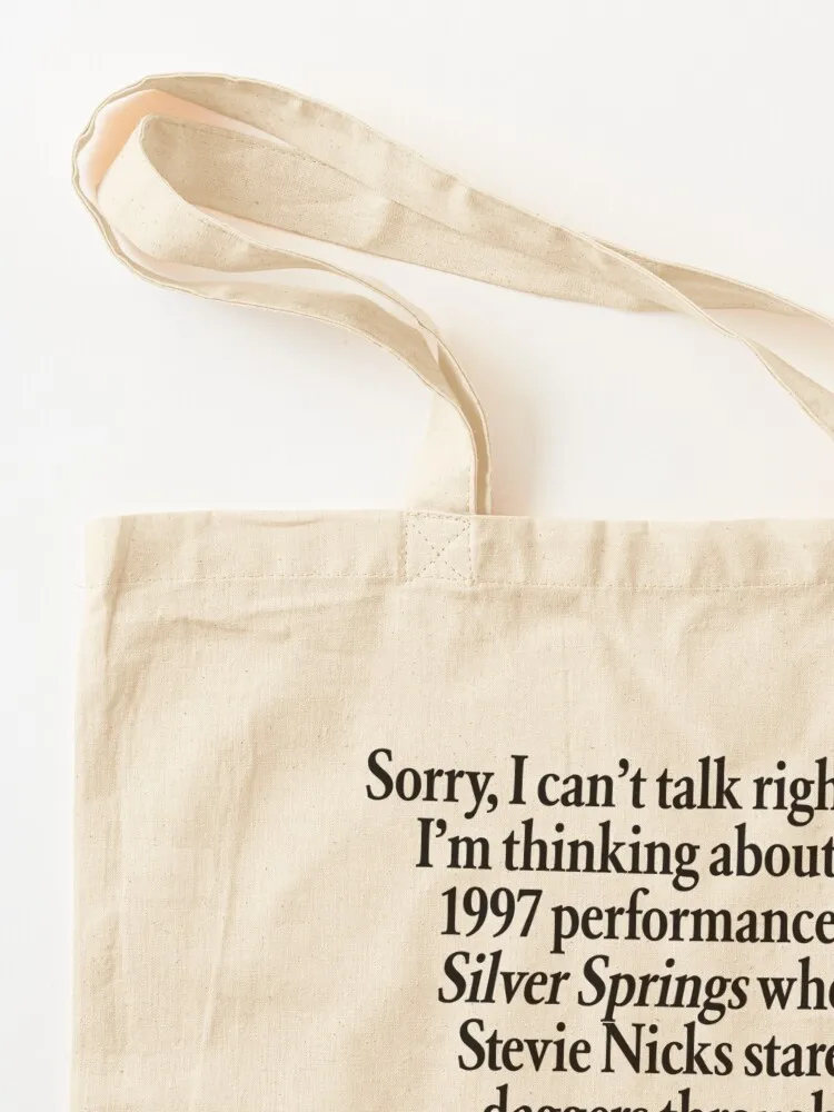 آسف، لا أستطيع التحدث في الآن. أعتقد عن أداء سيلفر سبرينغز 1997 حيث يرتدي حقيبة ستيفي نيكس خنق #3