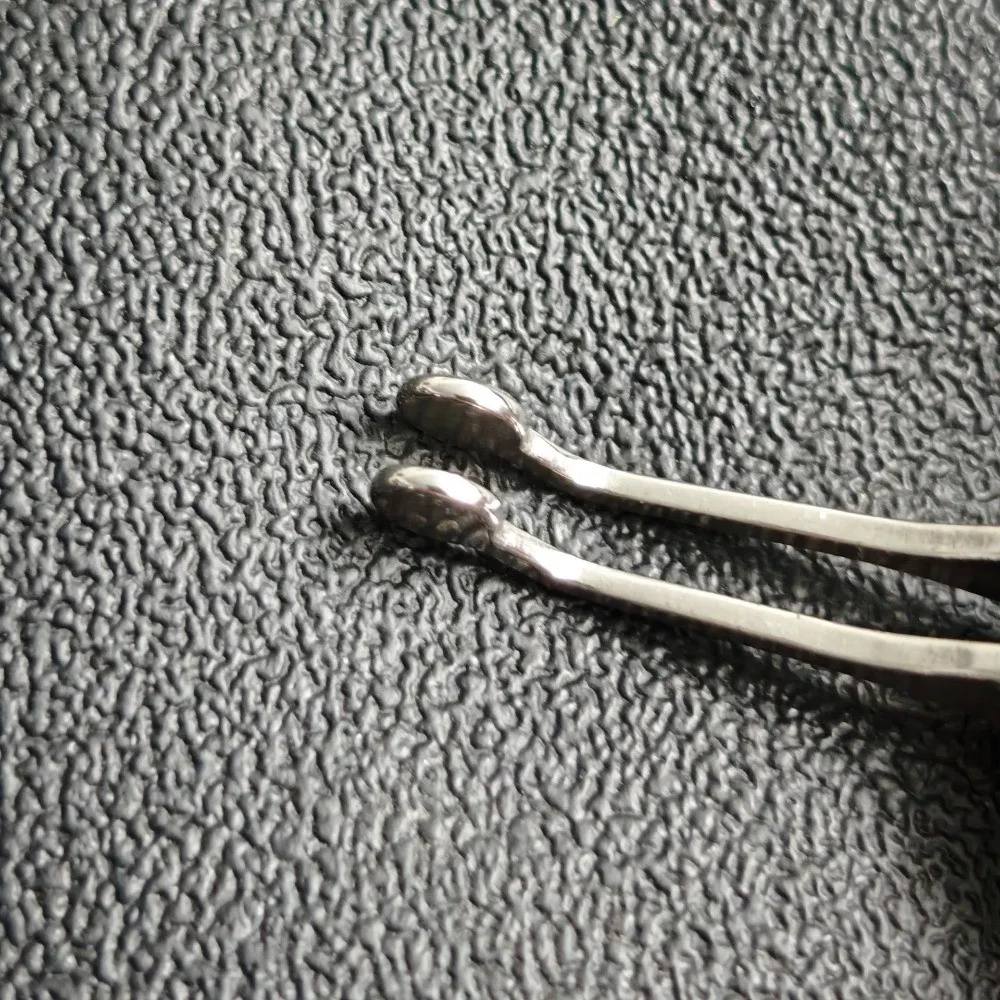 Round Head Meibomian Gland Forceps Stainless Steel Eyelid Clip Eye Massage Forceps Extension Compressor Meibum Expressor Tool