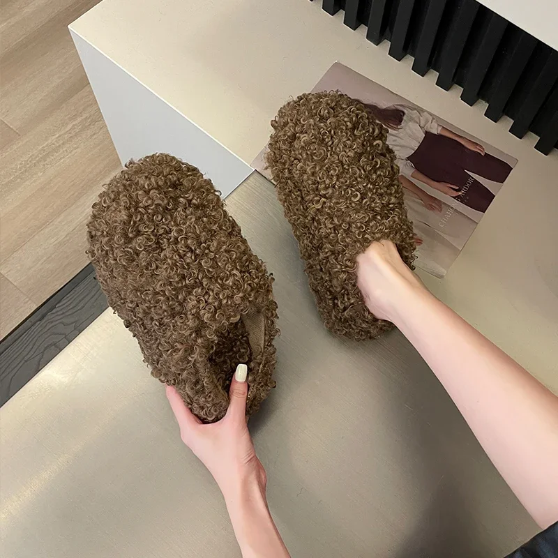 نعال قماش فاخرة للنساء 2025 غطاء تو الفراء الشرائح منصة عادية الوجه يتخبط Pantofle أحذية جديدة #3