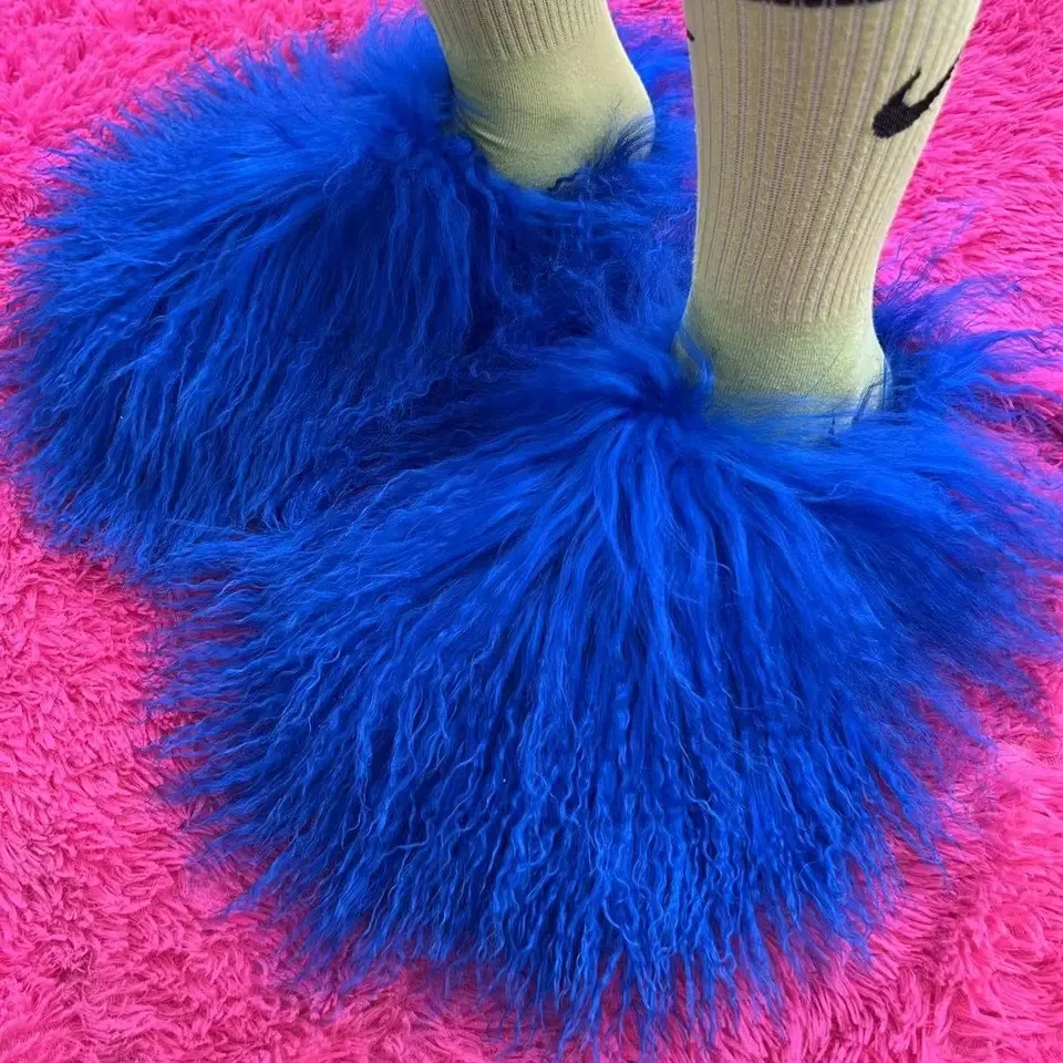 

2023 New Design Women Fashion Fur Slippers Fluffy Real Mongolian Fur Slides With Long Curly Hairs