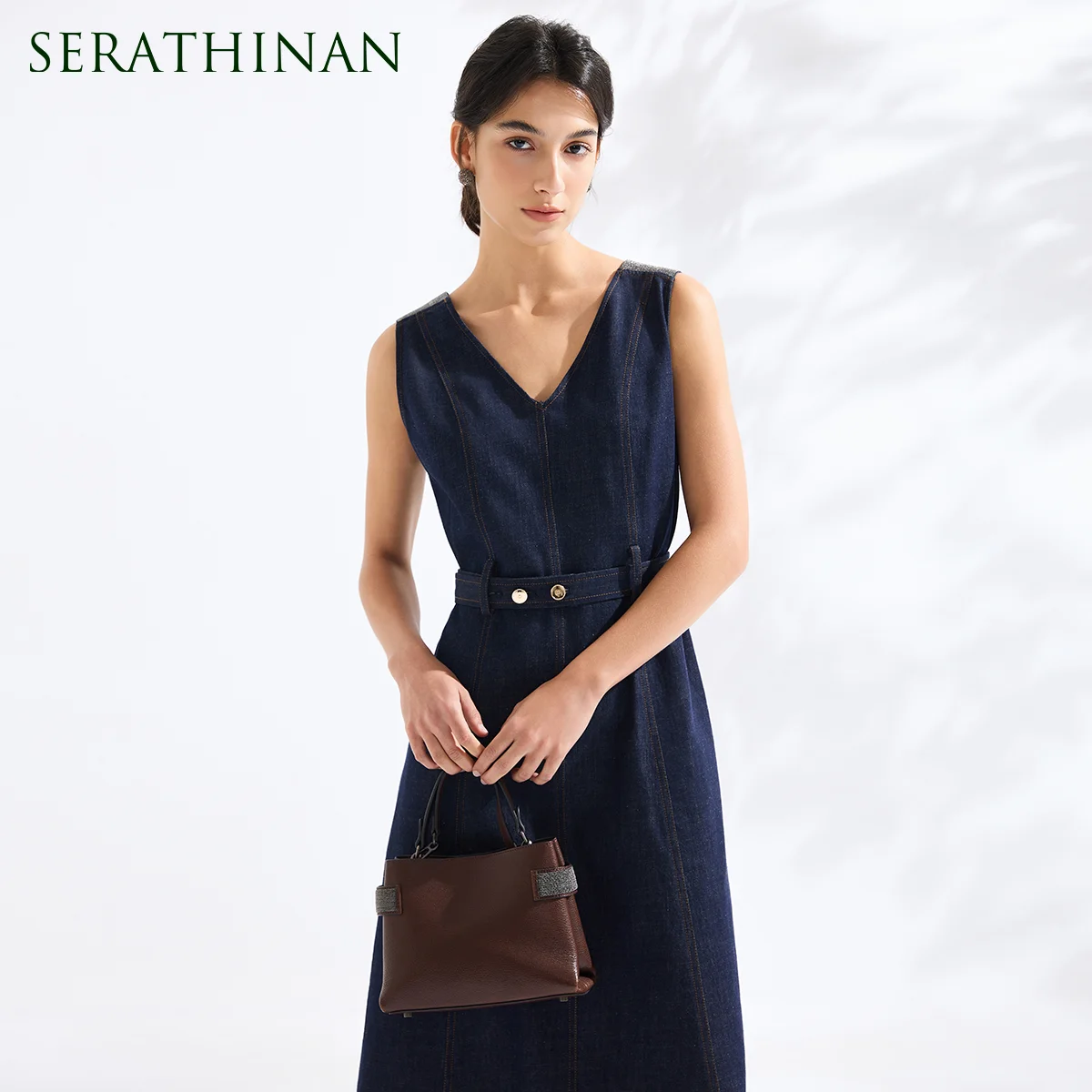 

KT7613676 Luxury Denim V-Neck Sleeveless Midi Dress Cotton Linen Blend Slim Fit A Line Vestidos Elegant Dress