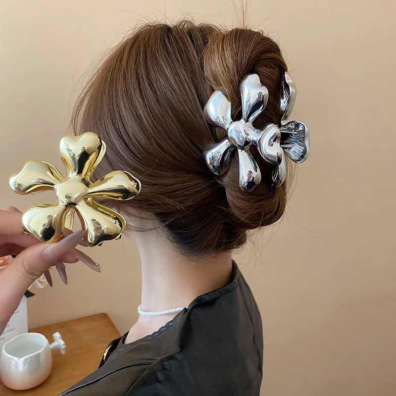 Fashion Gold/Silver Color Metal Flower Hair Claws Floral Hair Clips for Women Girls Hair Crab Clamps Ponytail Shark Clips