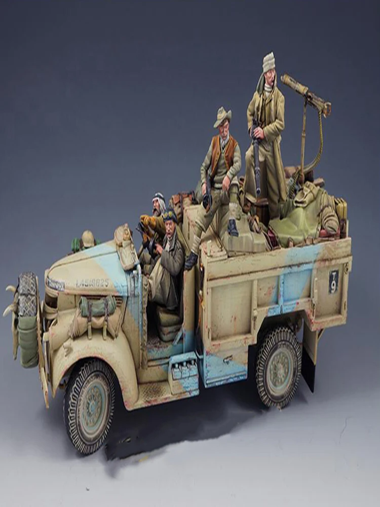 Unassambled 1/35 Long Range Patrol 4 soldiers WITHOUT CAR and accessories Historical Resin kit miniature model Unpainted