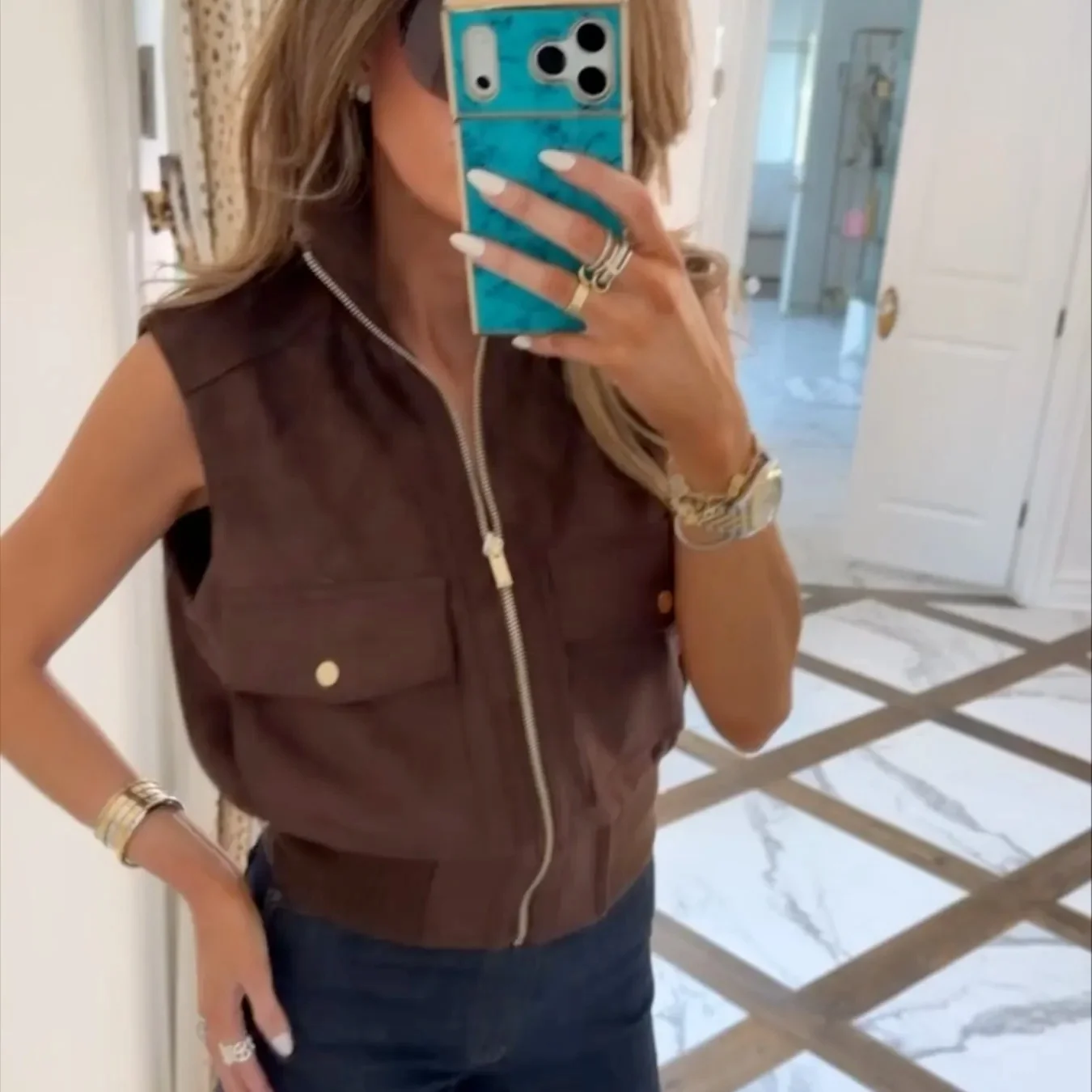 Women Brown Faux Suede Vest Stand Collar Zip Up Sleeveless Jacket Ribbed Trim Cargo Pocket Waistcoat Chalecos Autumn Winter 2026