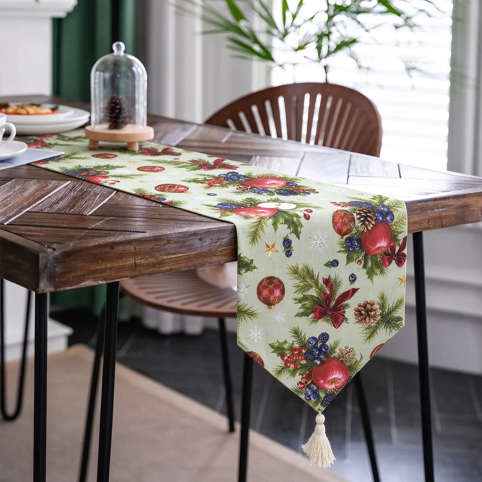 2026 New Double Layer Festive Red Apple Berry Table Runner for Christmas Dining Holiday Table Linen with Green Leaf Pinecone