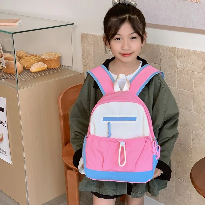 Tas ransel anak laki-laki dan perempuan, resleting tali tarik, warna tabrak, tas sekolah dasar kapasitas besar, tas ransel bulu tangkis anak-anak