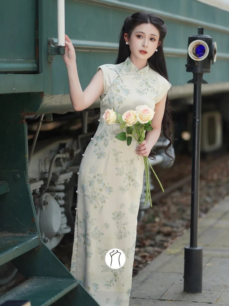 

Потрясающее длинное ципао: новое китайское модное ретро-платье без рукавов с цветочным узором, дышащее, для повседневной носки