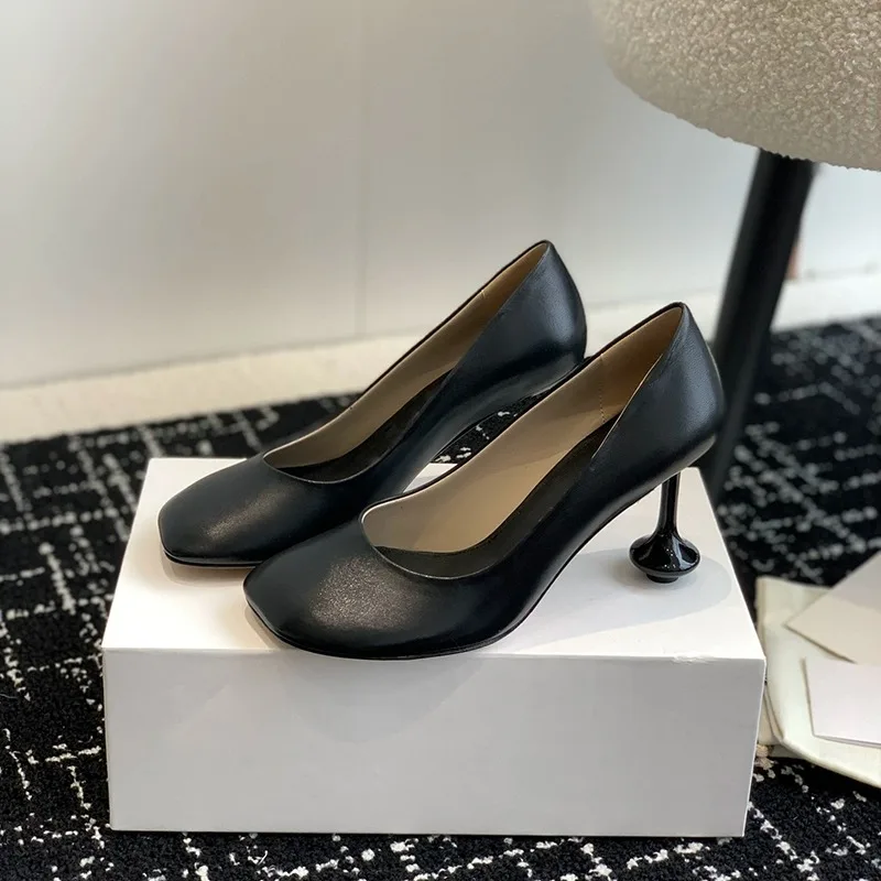 عالية الكعب النساء الصنادل دمية رئيس حذا فردي للسيدات 2025 جديد الصيف كعب نحيف الفم الضحلة الفرنسية ماري جين الفم الضحلة