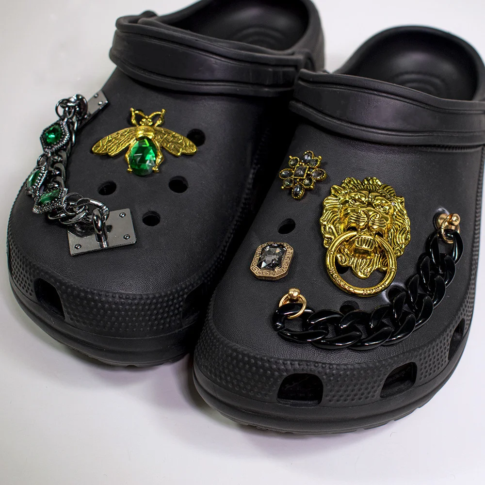 Creative Dark Metal Style Hole Shoe Charms Accessories Shoe Buckle Retro National Style Flower DIY Shoes Decorations