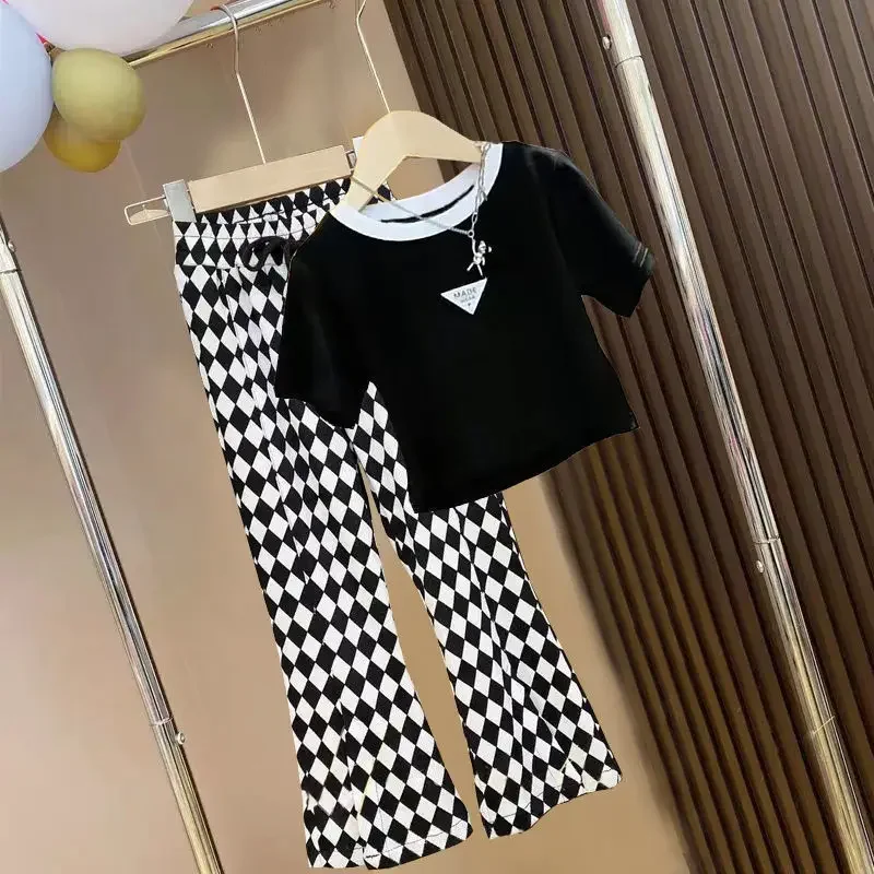 

2024 new summer Teens Clothes Set New Sport Print Crop Top t shirt + wide leg Pant Suit Korea Child tracksuit 5 6 8 10 12Yrs