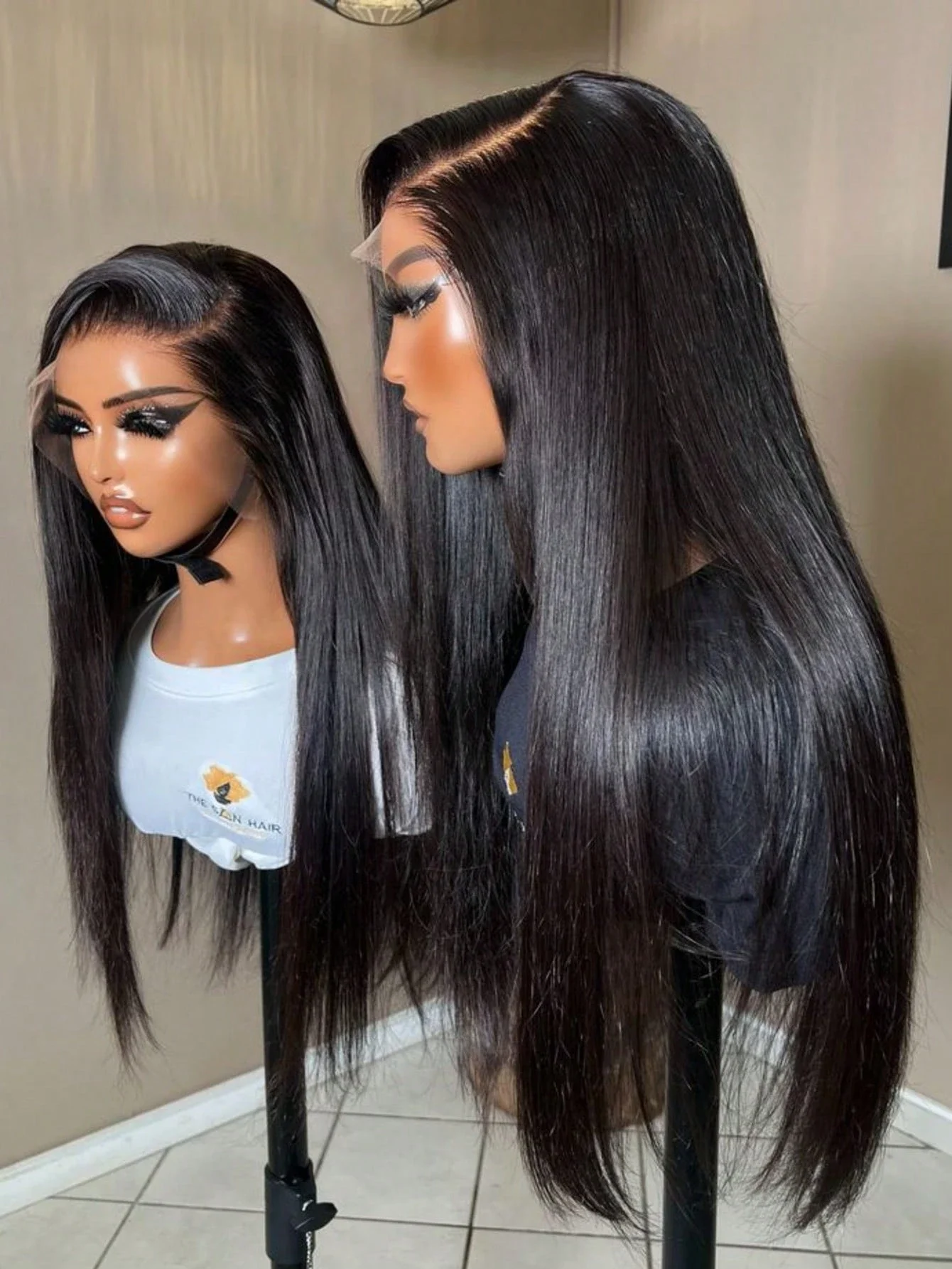Brazilian Virgin Hair 12A Straight Lace Front Wig 26 Inch 250% Density 13x4 HD Transparent Lace Pre Plucked Natural Looking Human Hair Wigs For Fashion Women