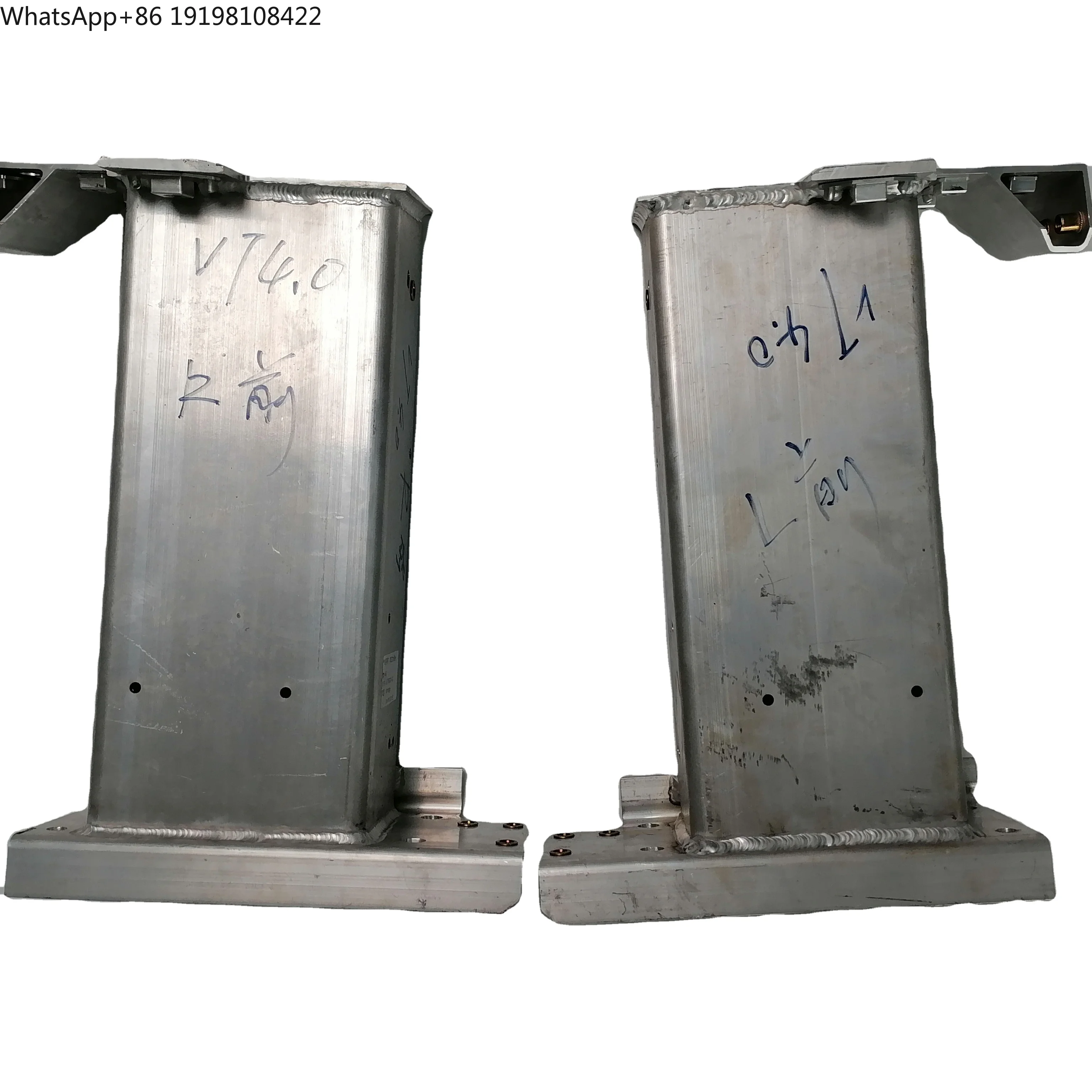 KY63-V17N800-AC KY63-V17N801-AC Front Crush Can Right Left  REINFORCEMENT BRACKET for ASTON MARTIN Vantage16-24 Oem