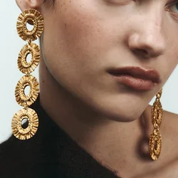 Golden / Silvery Hollow Flower Design Dangle Earrings Retro Hip Hop Style Alloy 14k Gold Plated Jewelry Female Gift