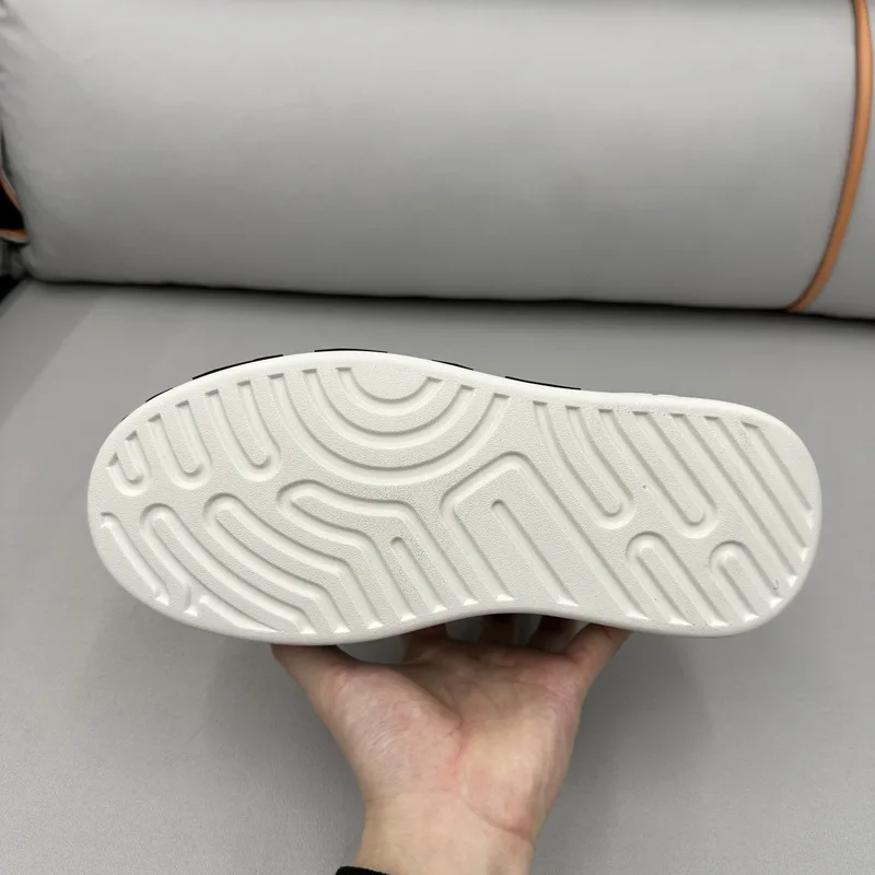Trendy Youth Men's Skateboard Shoes Fashion Lace-up Vulcanized Shoes High Quality Street Hip Hop Casual Sneakers Tenis Masculino - Image 6