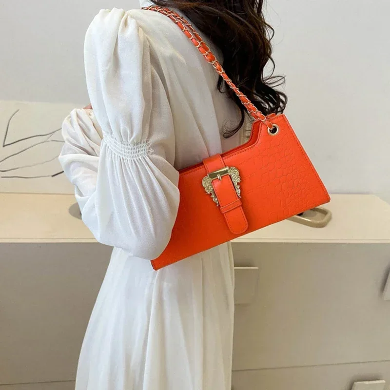 2024 Luxury Women\'s Chic Underarm Bags New Fashion Crocodile Pattern Chain Shoulder Bags Handbags Clutch Blue Green Armpit Bags