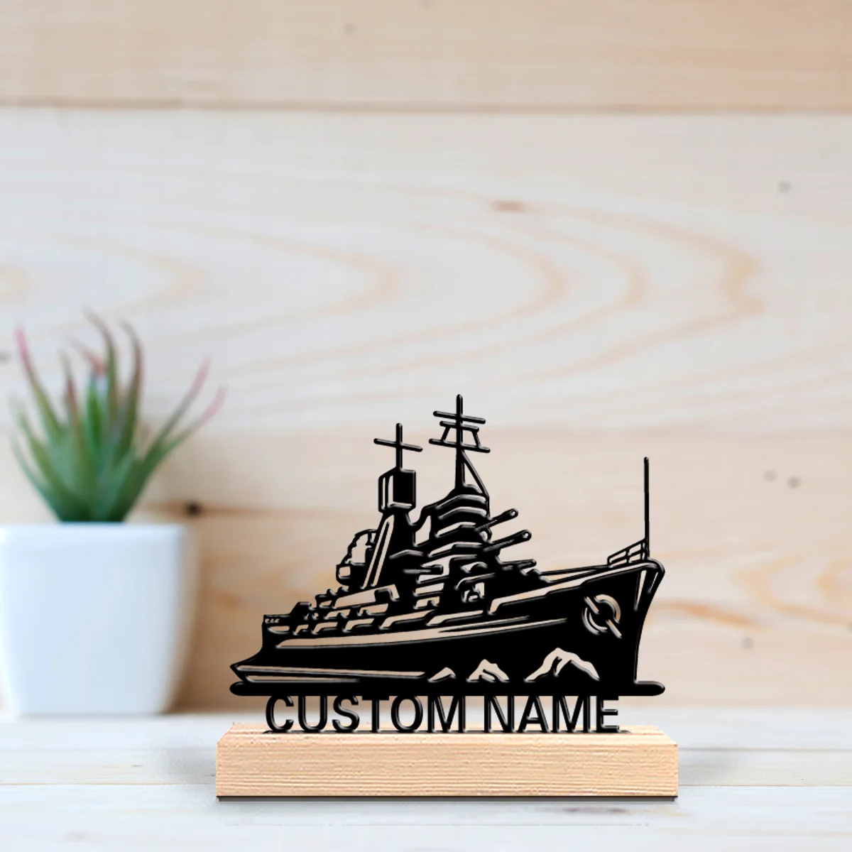 1 Stück Terror Personalisierte Maßgefertigte Schlachtschiff-Metallstatuen mit Holzperlen-Akzenten, Ideal für Schlafzimmer, Kinderzimmer, Boho-Chic Wohndekor