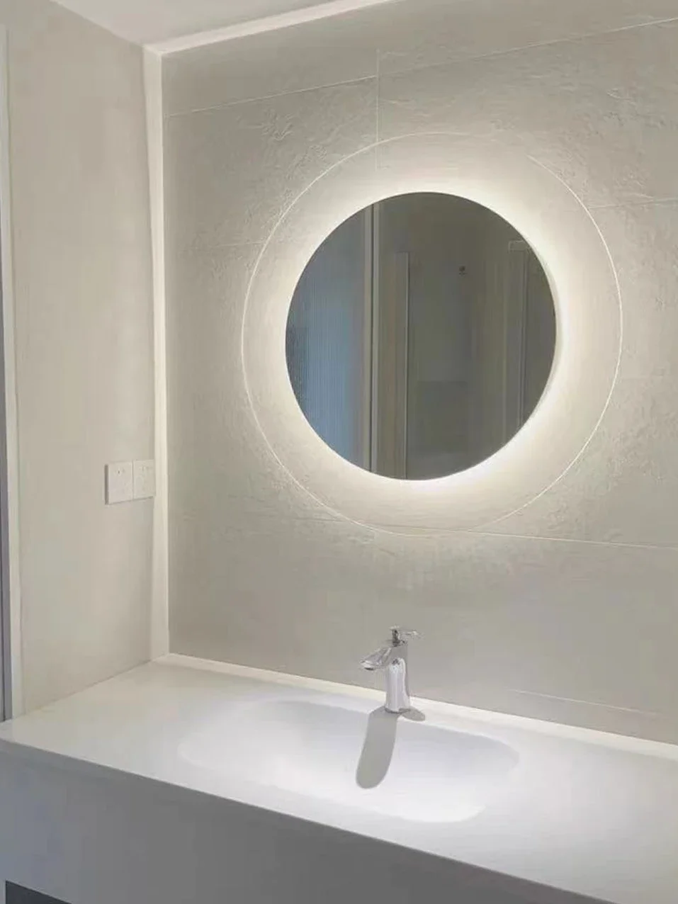 

Nordic wall-mounted light with bathroom mirror, living room creative makeup mirror, round acrylic wall-mounted decorative