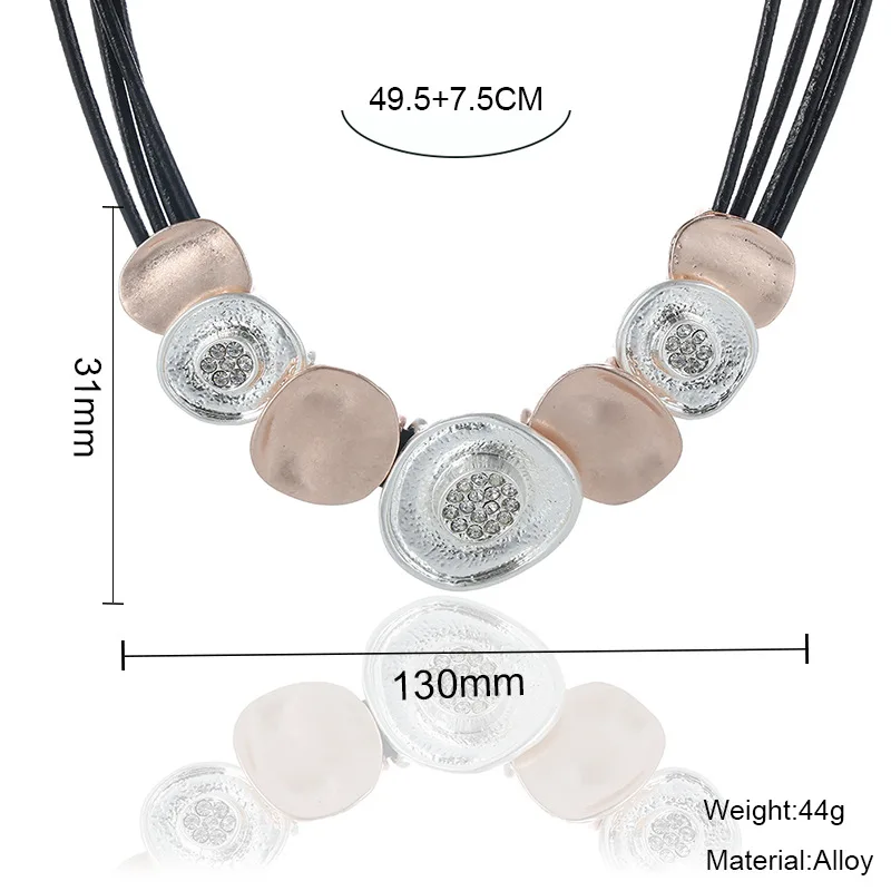 قلادة قصيرة أزياء أوروبية وأمريكية شعبية شعبية متعددة حبلا حبل جلدي قصير URL المرأة المعدنية الأجنبية tr