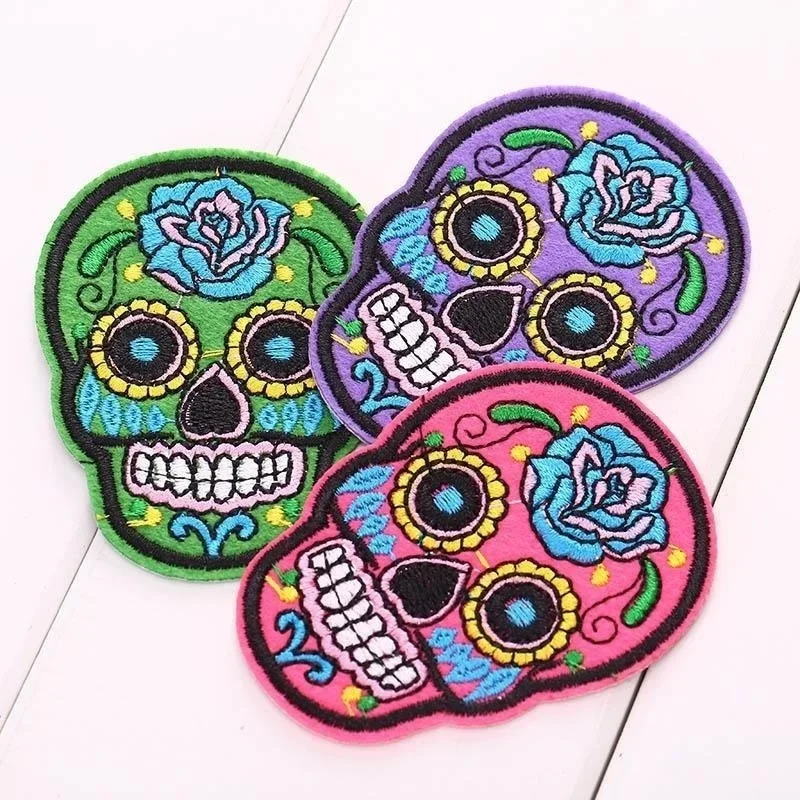 Halloween Terrifying Skull Embroidery Patches Multi-color Creative Skull Costume Patches DIY Clothing Jacket Bag Decor Stickers