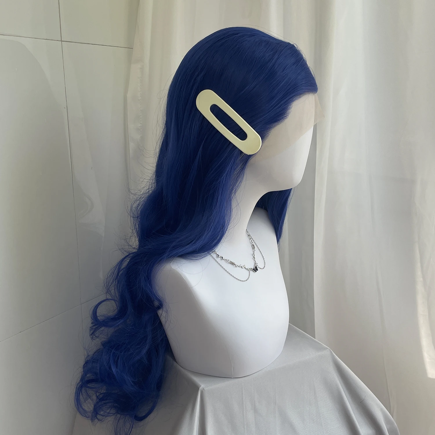 pelucas-delanteras-de-encaje-sintetico-azul-oceano-13x4-para-mujer-moda-26-pulgadas-pelucas-delanteras-de-encaje-ondulado-largo-sin-pegamento-150-sin-densidad