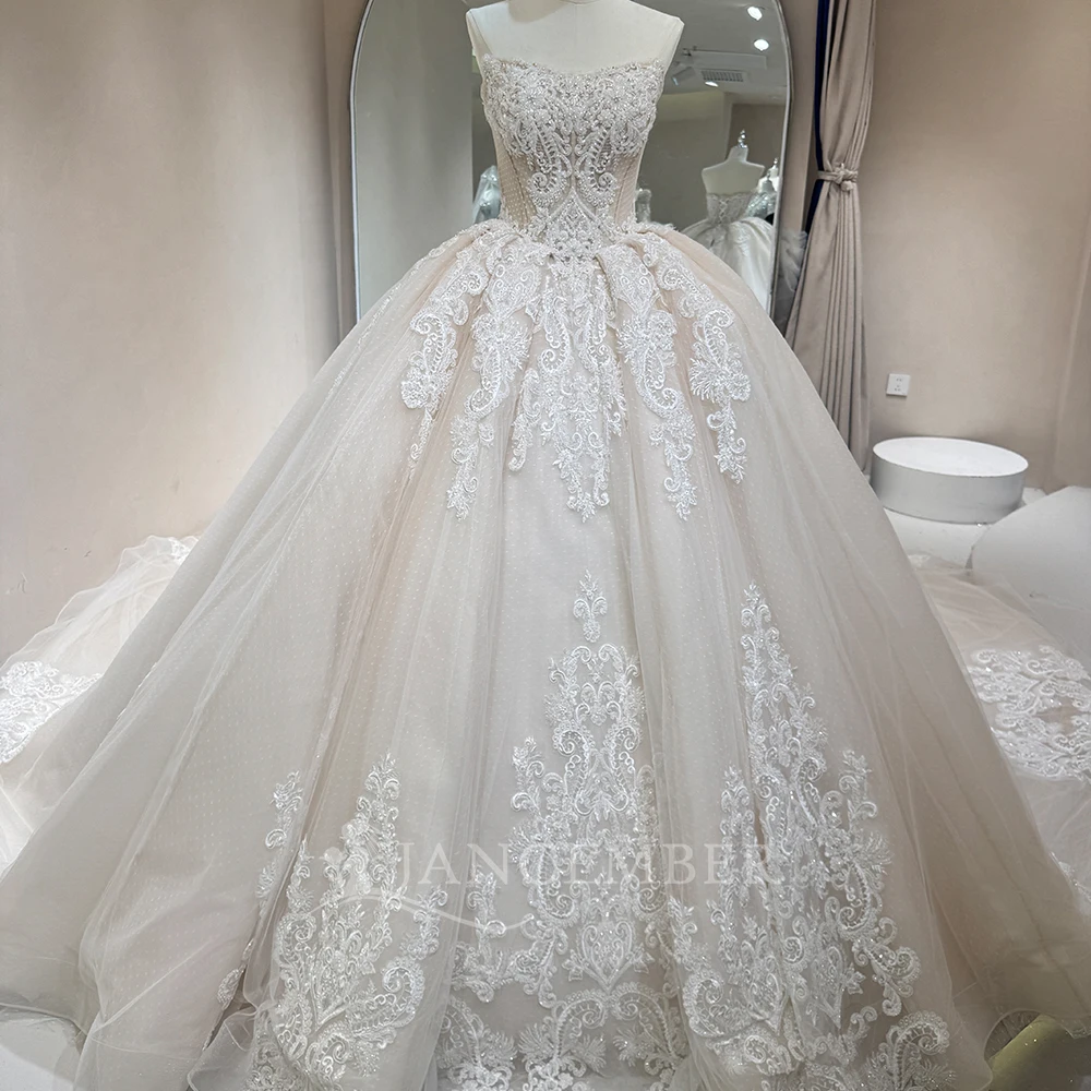 

International Customized Princess Organza Wedding Dresses Lace Bridal Dress Rushed Sleeveless Court Train Vestidos De Novia