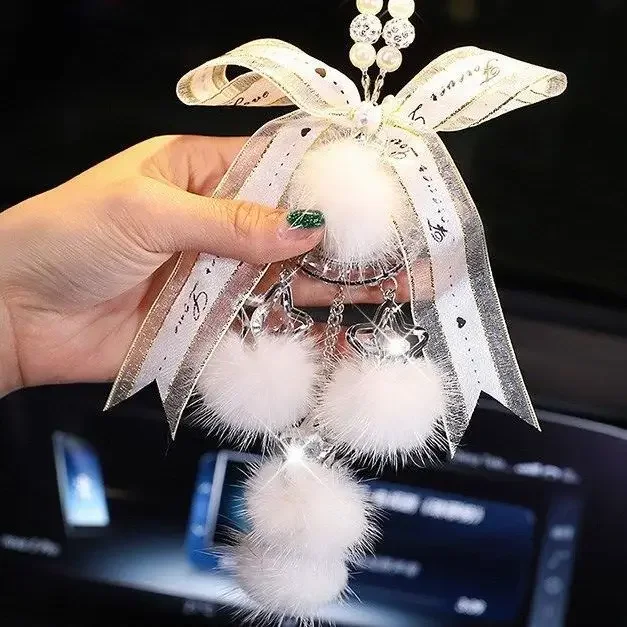 Car Pendent Natural Mink Fur Balls Pompoms Rearview Mirror Hanging Interior Decoration Ornament Accessories For Women x244