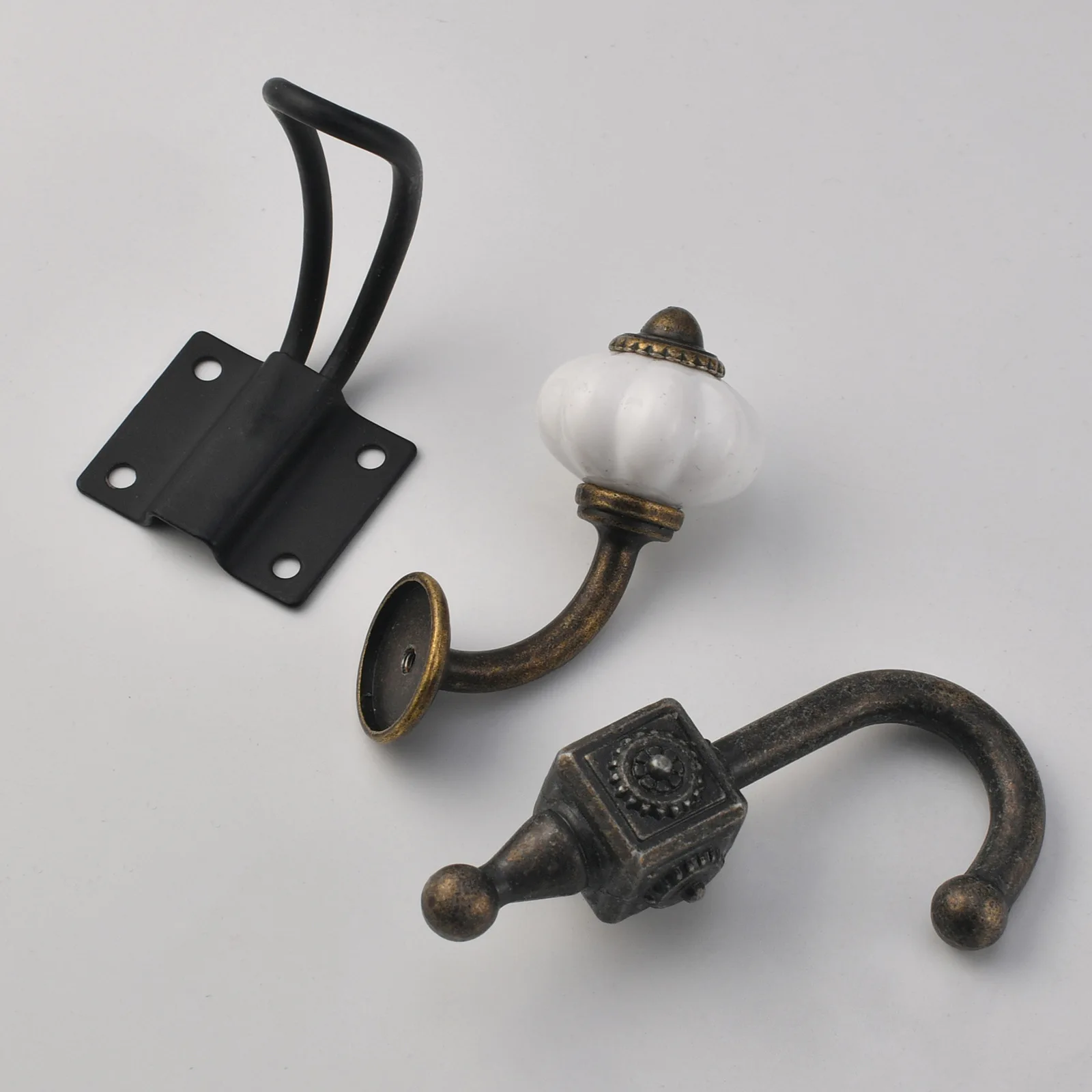 Door back coat hook, wire metal coat hat kitchen wall hook, bedroom clothing wardrobe coat hook home