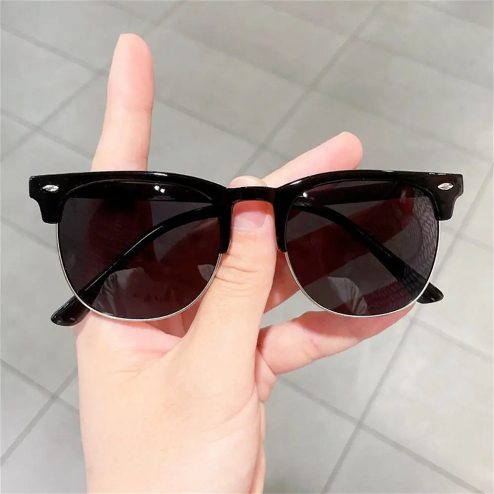 

1/2PCS Kids Cute Sunglasses Square Children Sunglasses Boy Girl Stylish Goggles Baby Student Eyeglasses Party Eyewear UV400