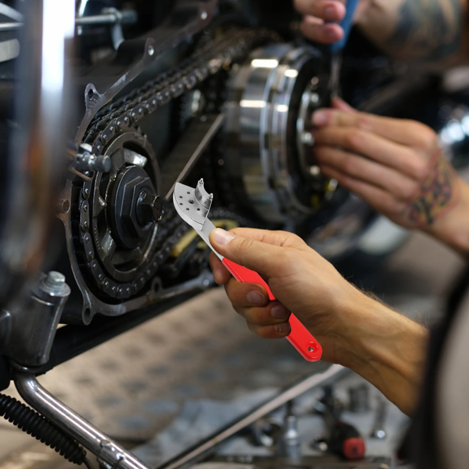 

Portable Carbon Steel Belt Tension Adjuster Easy Installation Stable Tension Automotive Motorcycle Belt Adjustment Tool