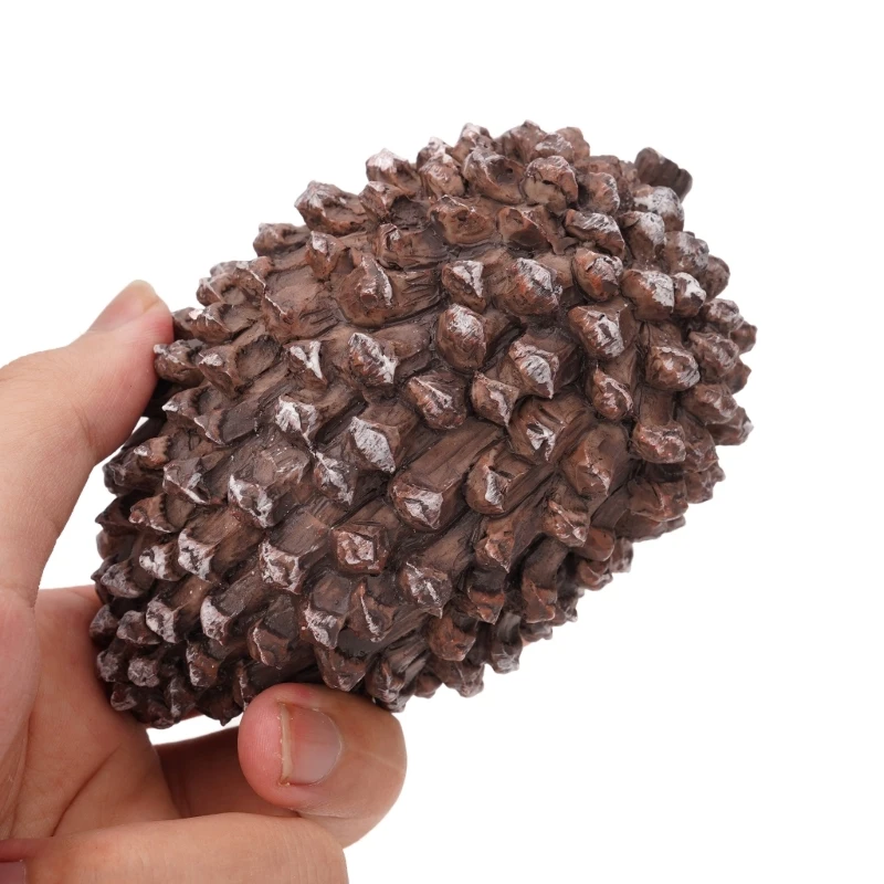 

G6DA Pine Cone Shaped Key Stash with Concealed Compartment Discreet Money Storage Box