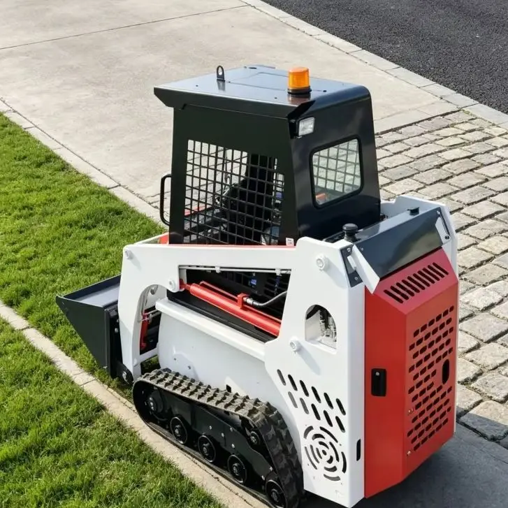 Customized Skid Steer Loader, Ride-on Skid Steer Equipment, Short-distance Loader for Sand and Soil Loading & Unloading
