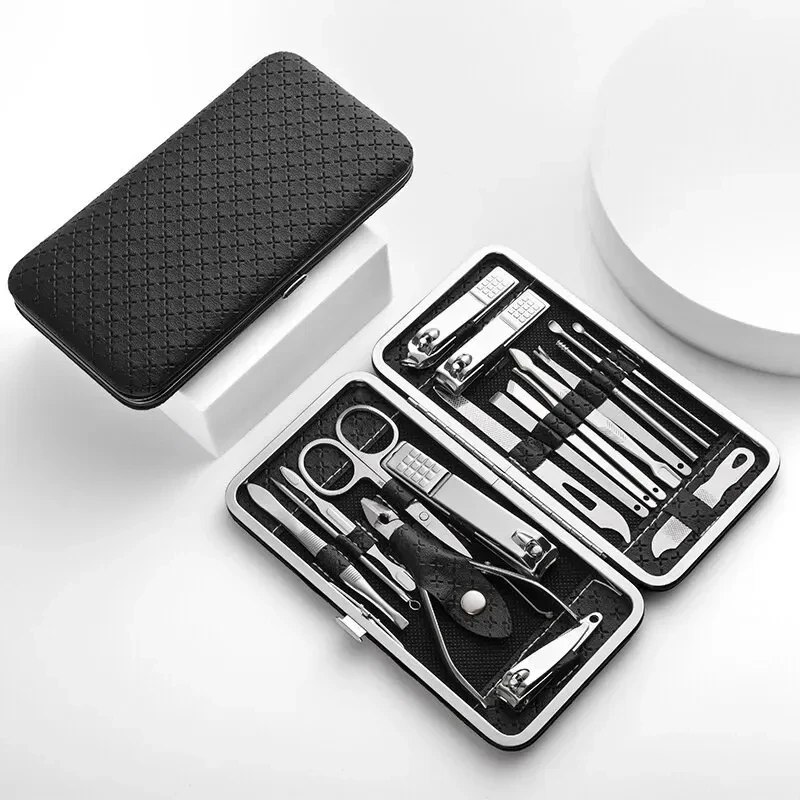 Premium 19Pcs Manicure Pedicure Set, Large Size Dead Skin Remover, Diagonal Clipper, Eyebrow Trimmer with Leather Sleeve