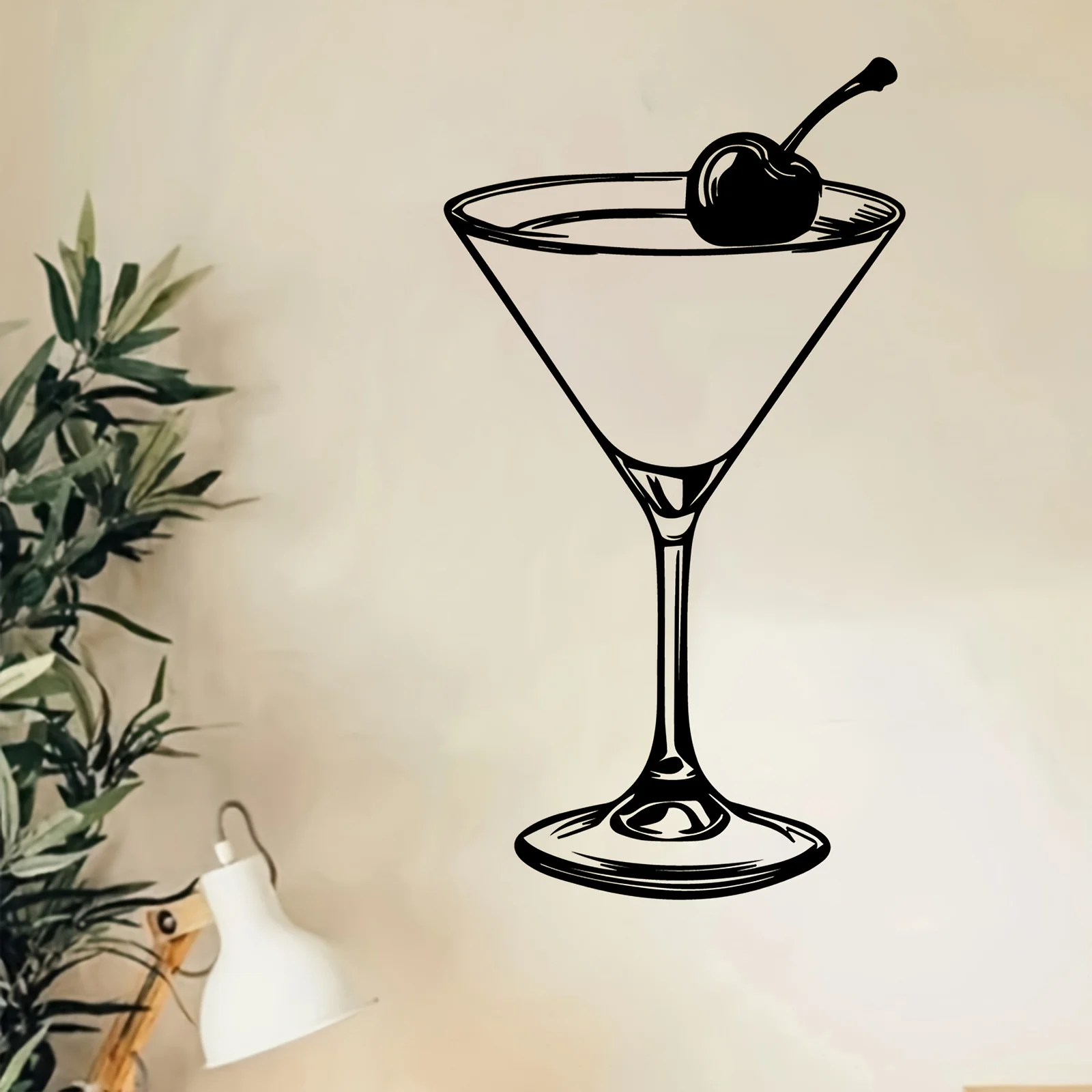 CIFBUY Iron Wall Art Metal Martini Glass Decor Electrostatic Spray Cocktail Sculpture Elegant Home Bar Mural Lover Gift