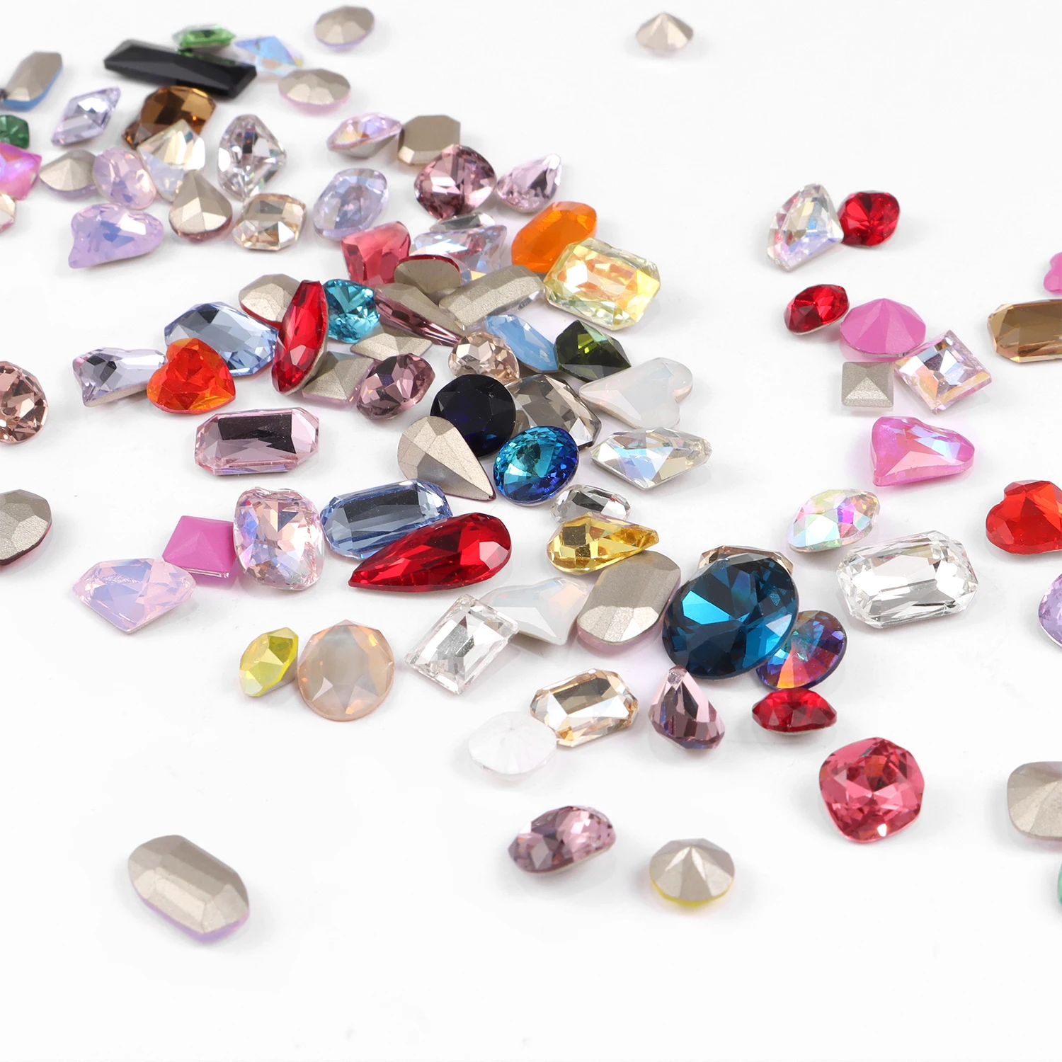 100Pcs K9 Crystal Glass Rhinestone Mixed Irregular Shiny Pointback Diamond Gems 3D DIY Nail Art Decoration Manicure Accessories