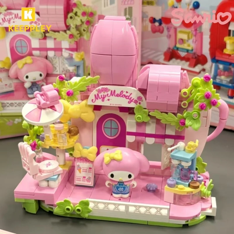 

Keeppley Sanrio Street View Shop Kuromi Hello Kitty Splicing My Sweet Piano My Melody Cinnamoroll Model Toy Ornament Gift