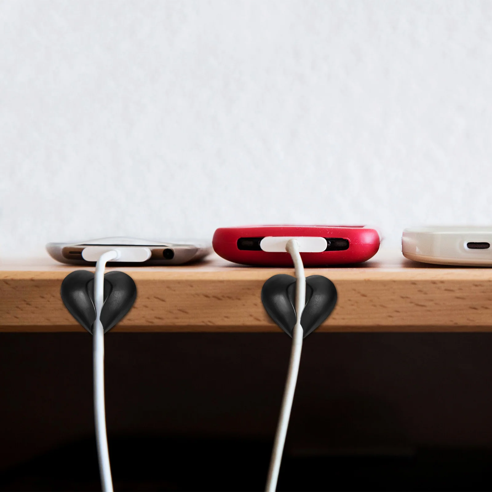 

16Pcs Heart Shaped Cable Clips Adhesive Cord Organizer Wire Clips Desk Cable Holder Charging Cord Management Cords Keeper