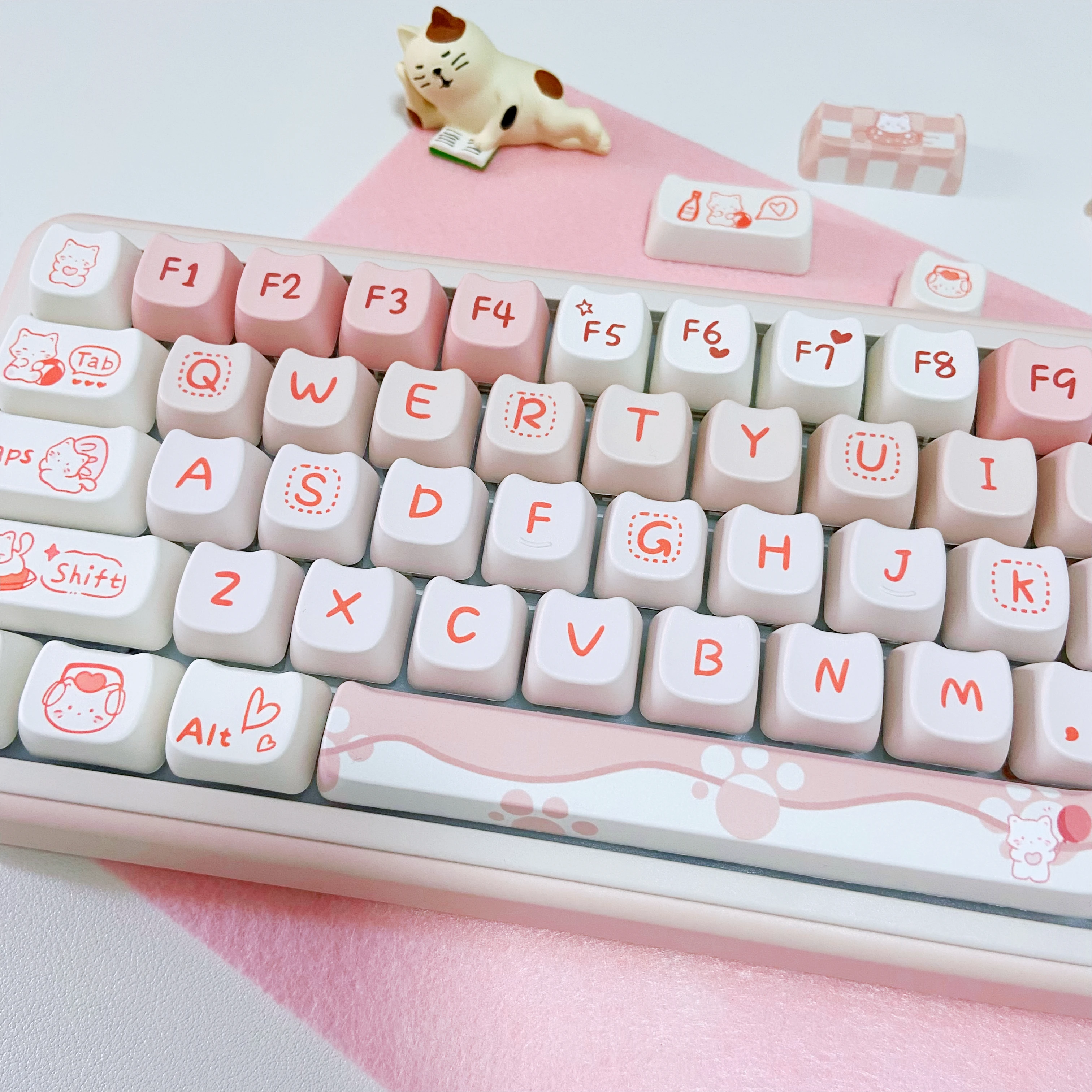 Cute Cat Ear-Shaped Keycaps MAO Profile PBT Custom Keycaps for DIY Mechanical Keyboard 60 70 80 90 100 Layout Pet Theme Key Caps