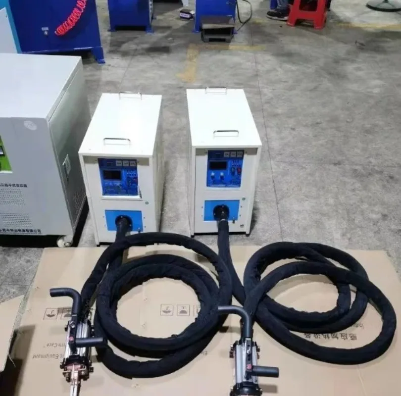 Hot Sale Portable Induction Heating Welding Machine Handheld with Soft Cable for Metal Tubes Brazing