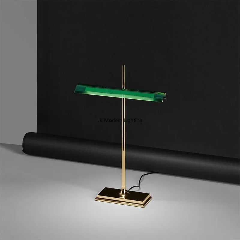 Nordic Designer Goldman Retro LED Table Lamp Bedroom Bedside Living Room Hotel Decoration Minimalism Desk Stand Lighting Green