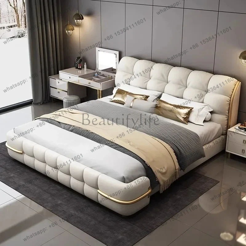 

Italian light luxury master bedroom wedding bed modern simple 1.8 meters double bed 1.5m leather bed