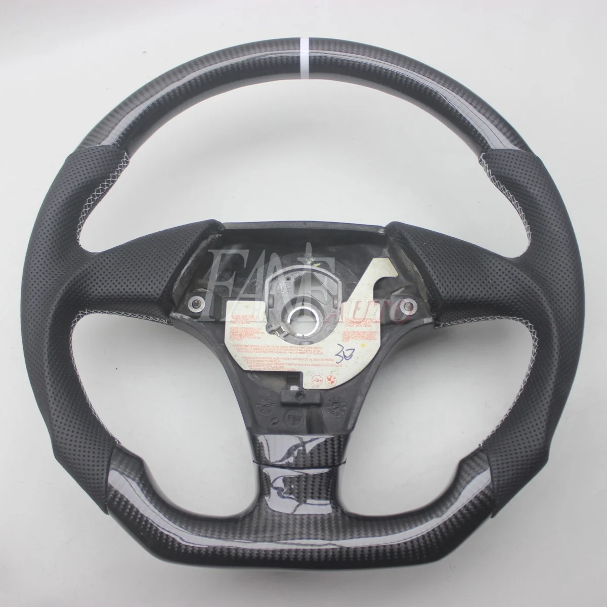 Customized Product for BMW E36 E46 Z3 Replacement D Shape Real Carbon Fiber Steering Wheel with Perforated Leather