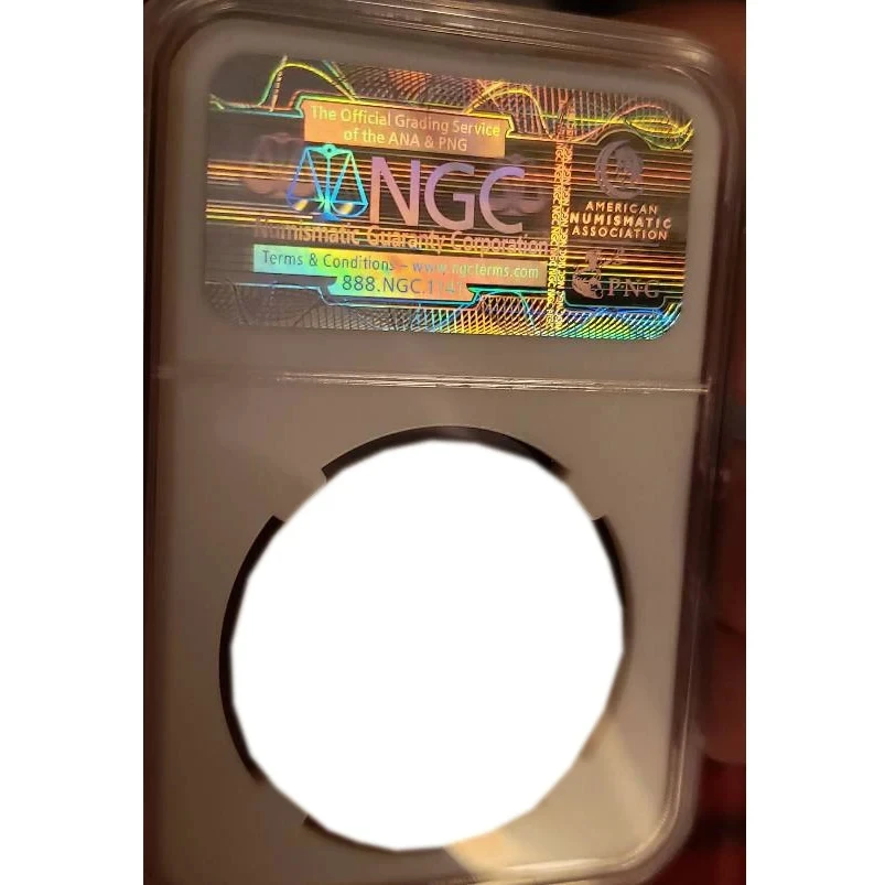 1 pieces Storage Box + Hologram