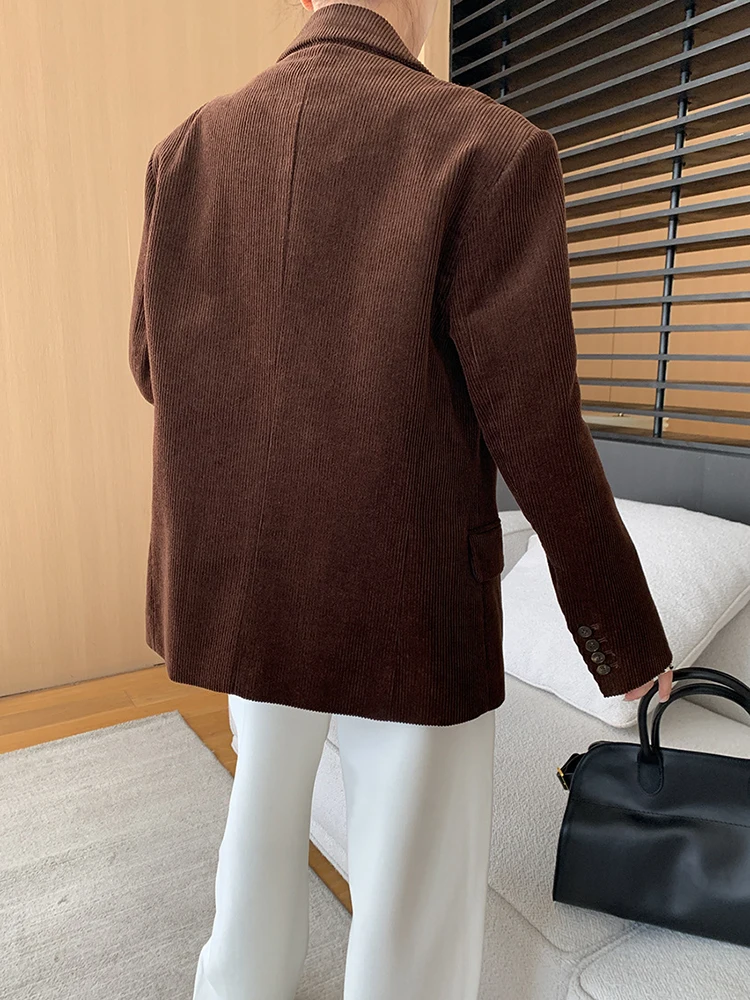 [LANMREM] Corduroy Blazers For Women Notched Double Breasted Long Sleeve Office Lady Vintage Coat 2024 Autumn New 26D9816