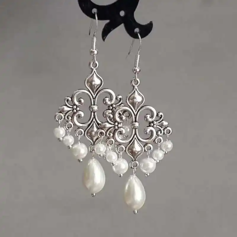 Vintage Court Style Tassel Dangle Earrings for Women Goth Imitation Pearl Silver Color Drop Earings Jewelry Accessories Gift
