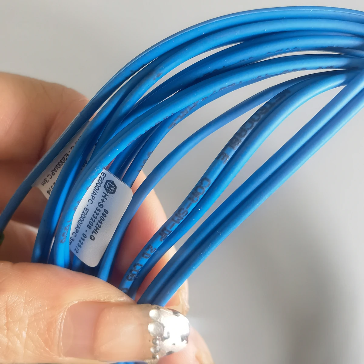 Kabel światłowodowy E2000/APC jednomodowy podwójny rdzeń FTTH wewnętrzny przedłużacz Duplex konwertuj kabel krosowy 3M światłowodowy