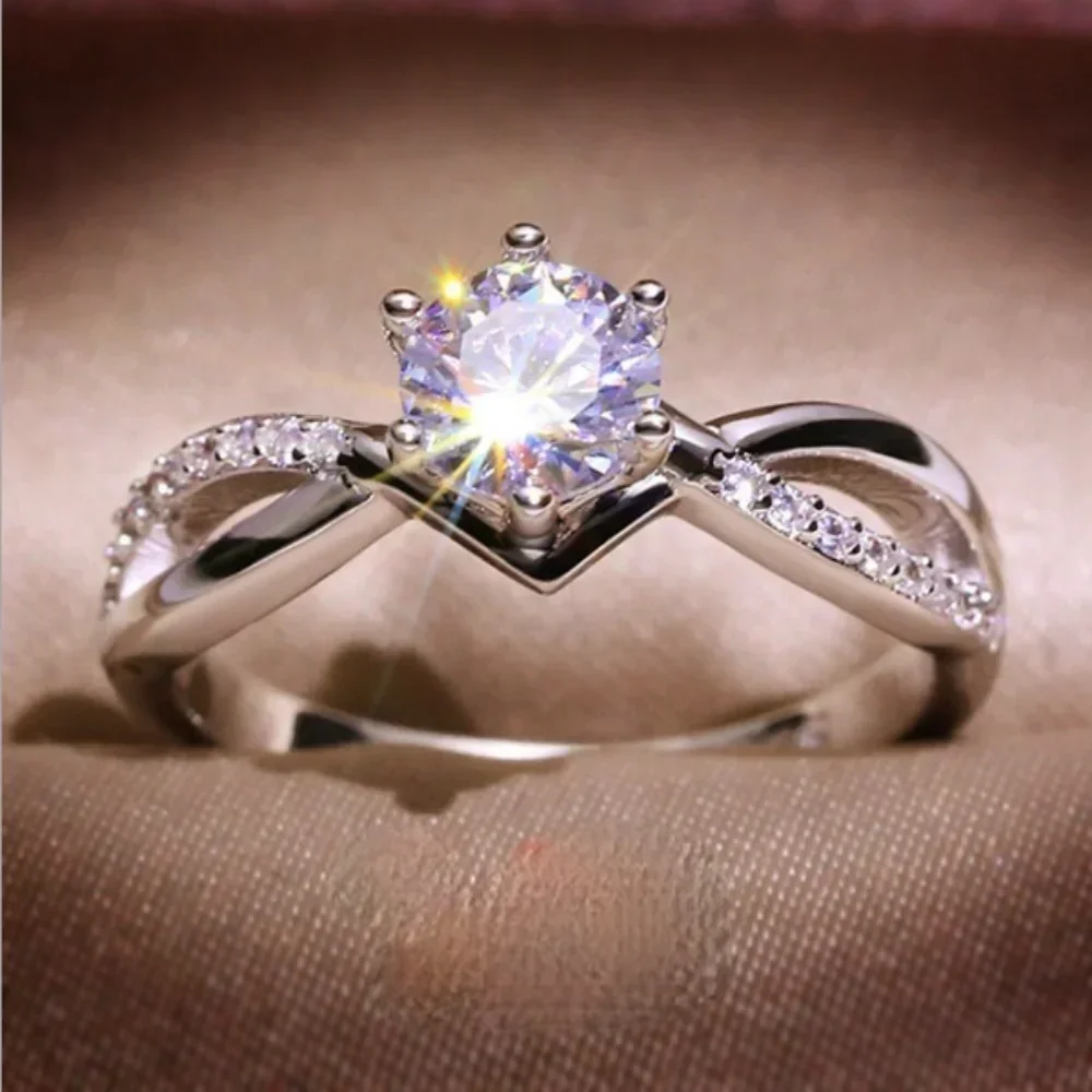 Delysia King  ring