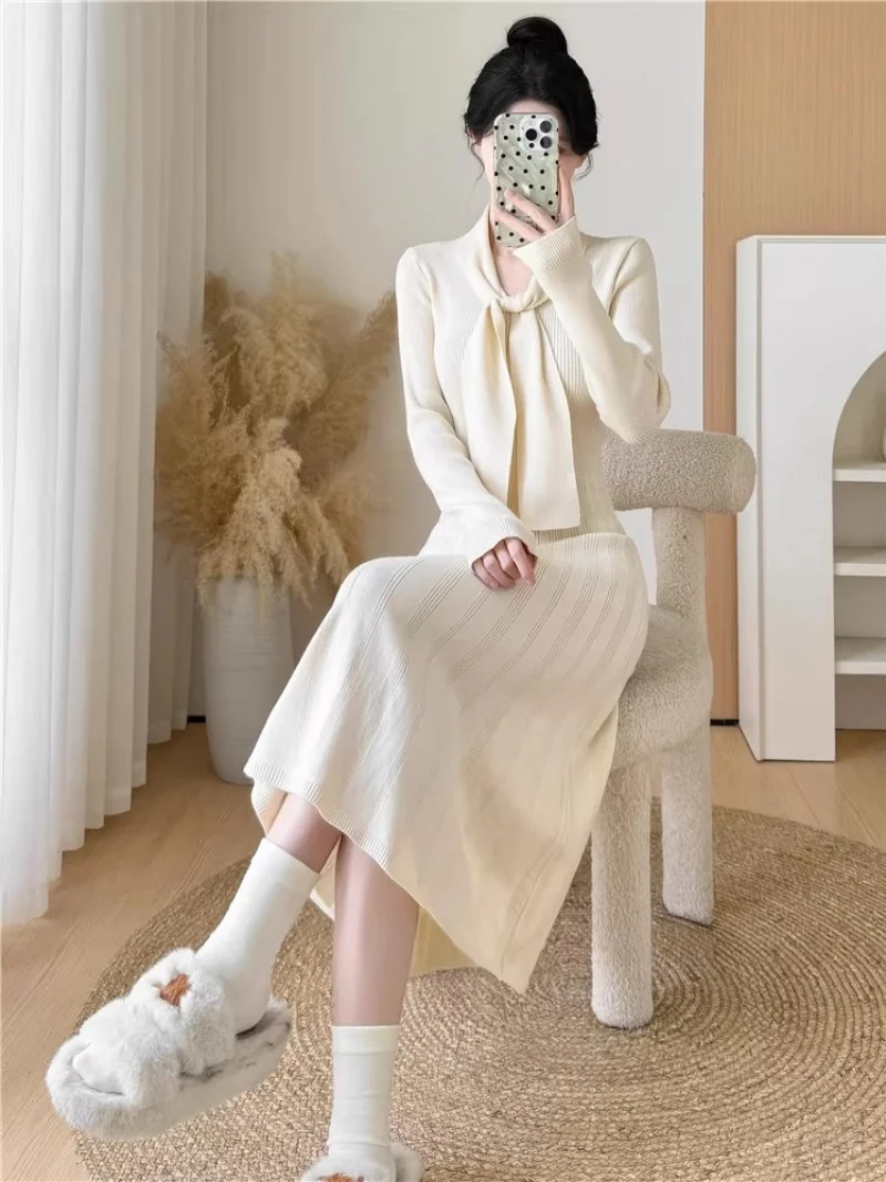 Gentle Style Bow Ribbon Knitted Base Sweater Dress For Women In Autumn Winter Slimming Elegant Midi Dress w1277