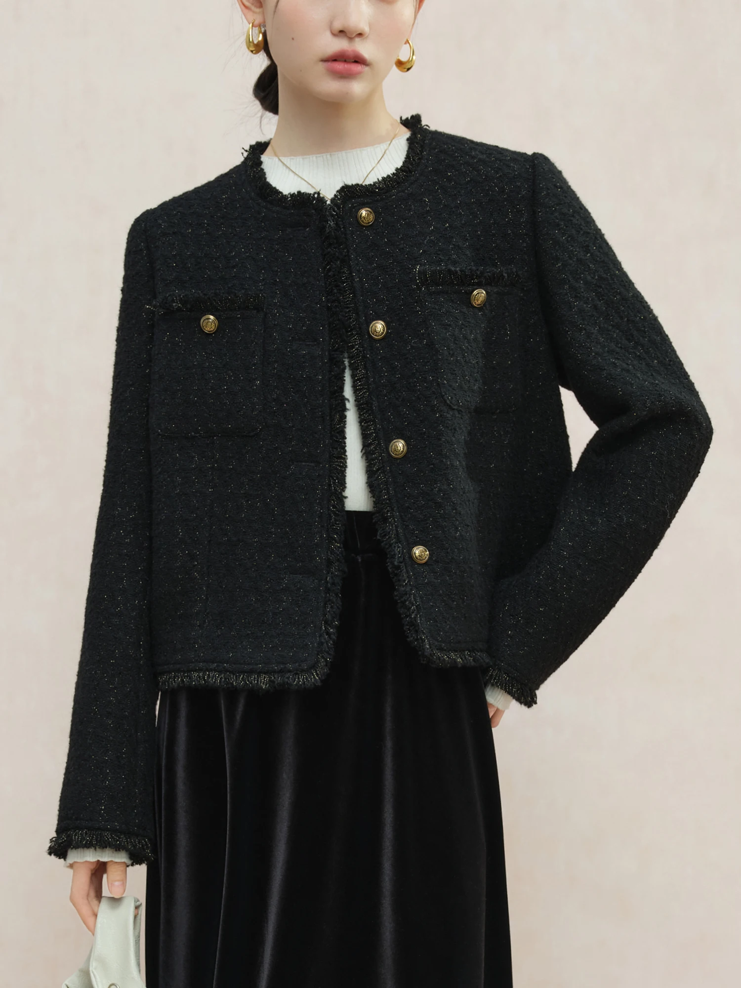 ZIQIAO Women Tweed Jackets Winter 23.4% Wool Black Temperament Short Wool Coats Round Neck Single Breasted Jacket 24ZQ94230